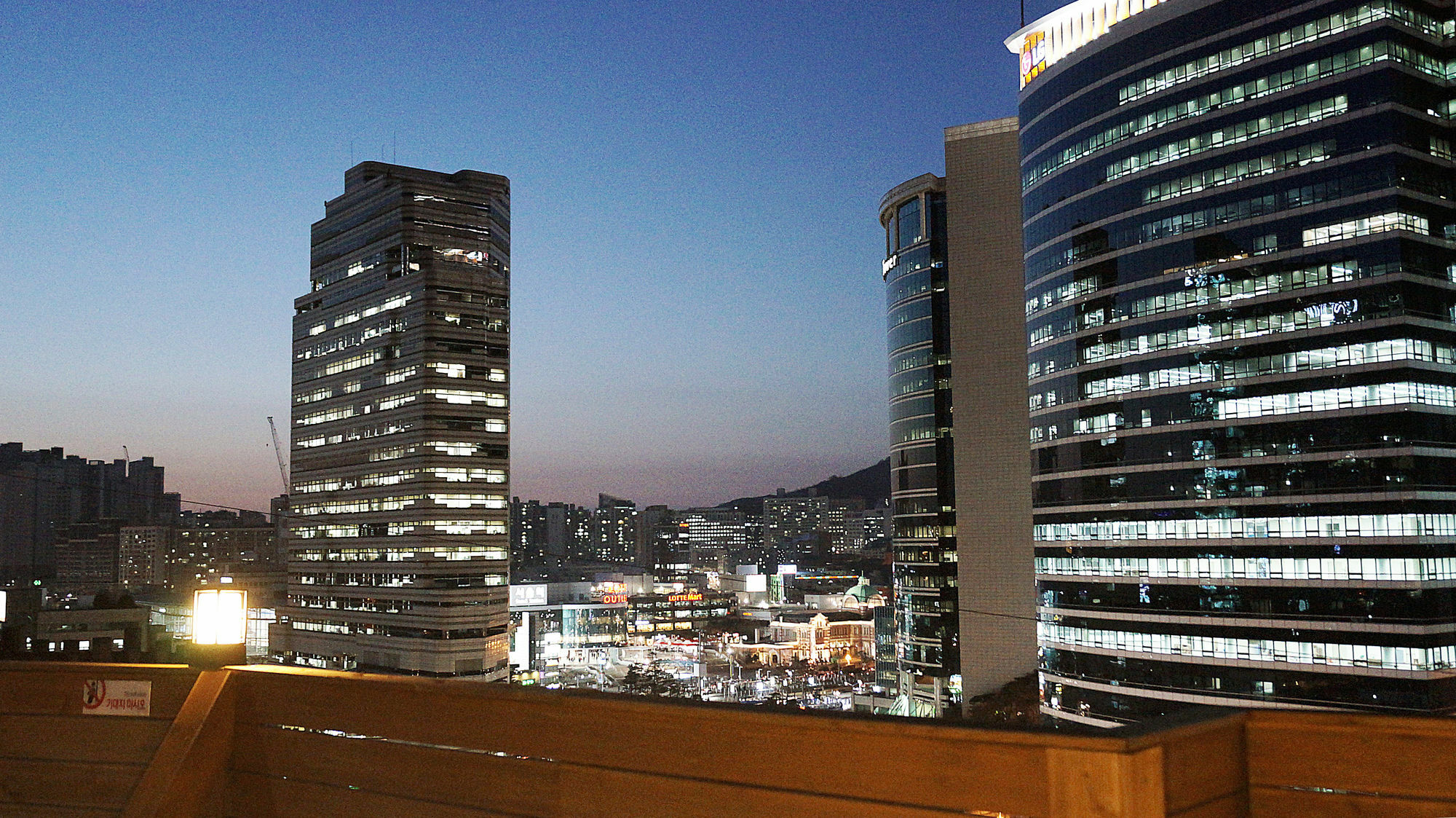 Majung Haus Seoul Station Hotel Kültér fotó